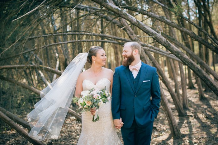 PattengalePhotography_Ashley&amp;SawyerSmith_Wedding_BullRunWinery_FirstLook&amp;Romantics-292